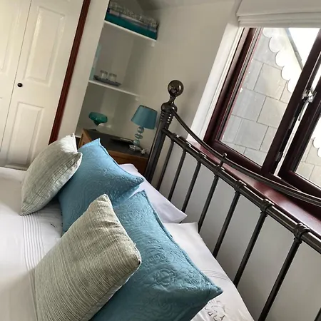 住宿加早餐酒店 Meadowview Cottage, St Ives View *